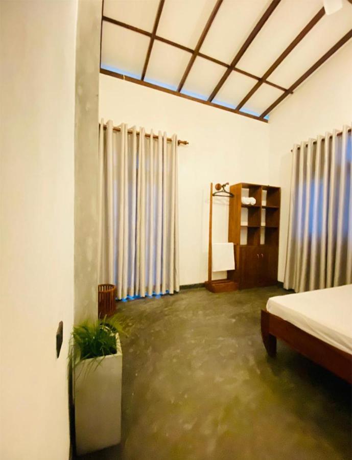Nilupul Villa Ambalangoda  Buitenkant foto