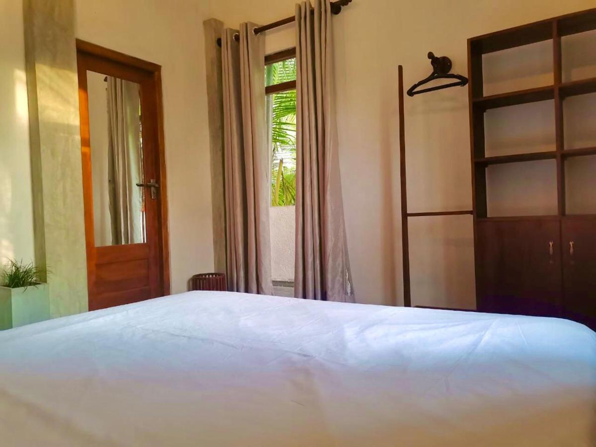 Nilupul Villa Ambalangoda  Buitenkant foto